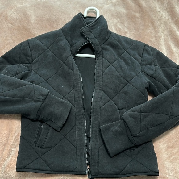 Reversible Lululemon sweater/jacket - Picture 1 of 4